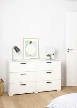 Giga Living Dubbele Ladekast Sofia Wit Met Zwarte Hendels -