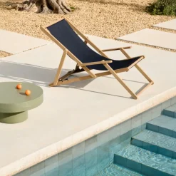 Kave Home Opklapbare Strandstoel Vilara Outdoor Acaciahout Zwart Online